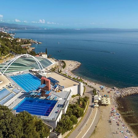 Apartment Rijeka With Sea View Luaran gambar