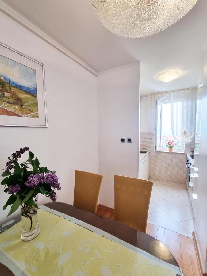 Apartment Rijeka With Sea View Luaran gambar