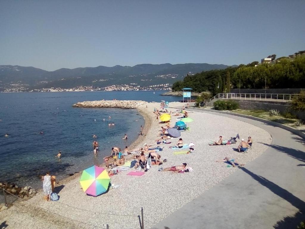 Apartment Rijeka With Sea View Luaran gambar